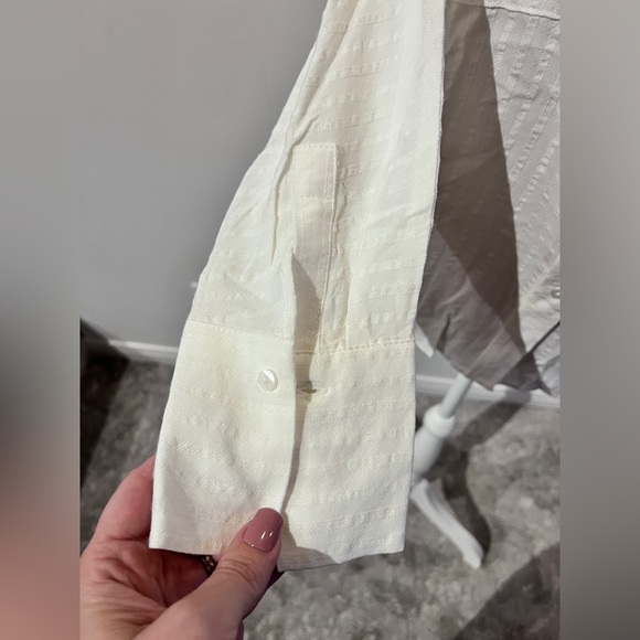 2/$20 NWT Mango blouse sz 2 - Picture 3 of 5